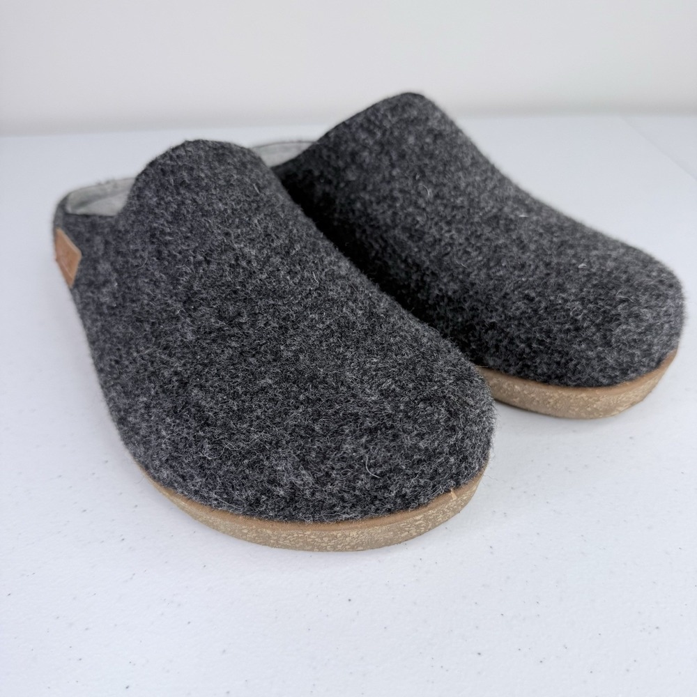 TAOS Woolery Charcoal Gray Wool Clog Slip On Shoes Size 40 9-9.5 Women's - Picture 2 of 9